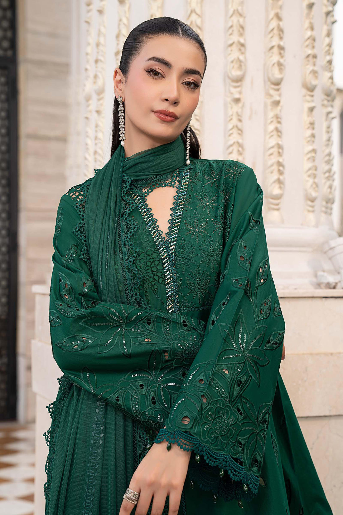 3 Piece Embroidered Lawn Suit