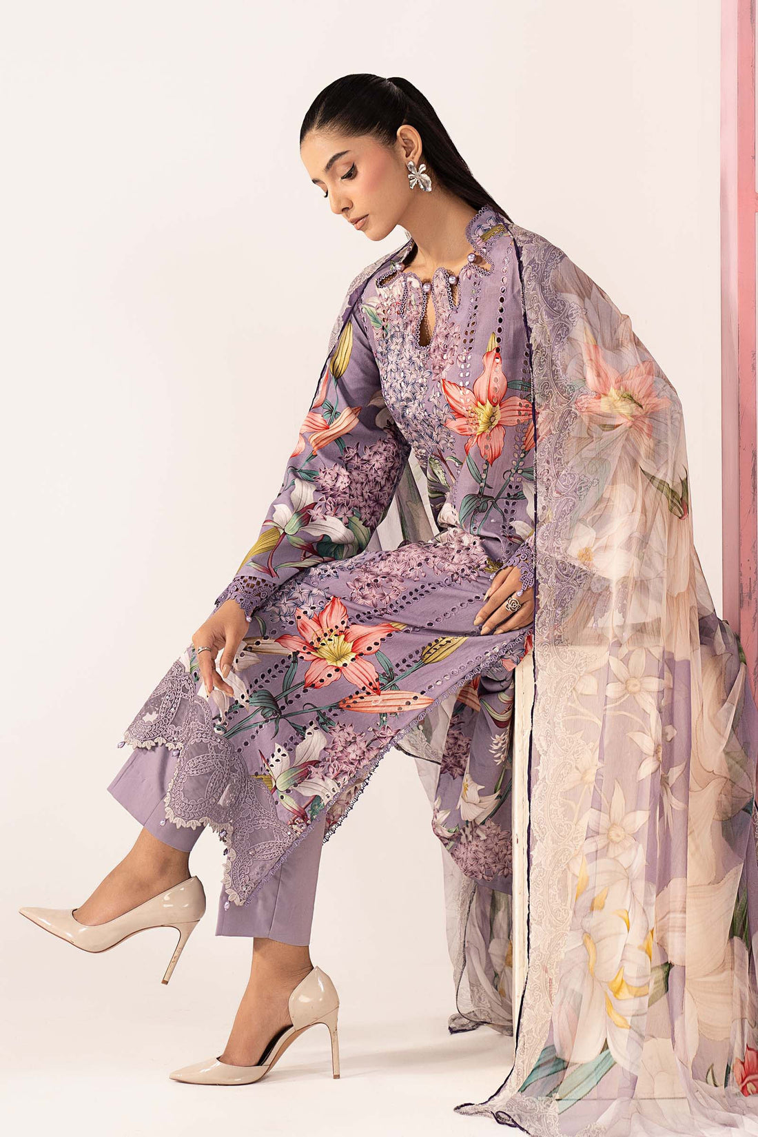 3 Piece Embroidered Lawn Suit