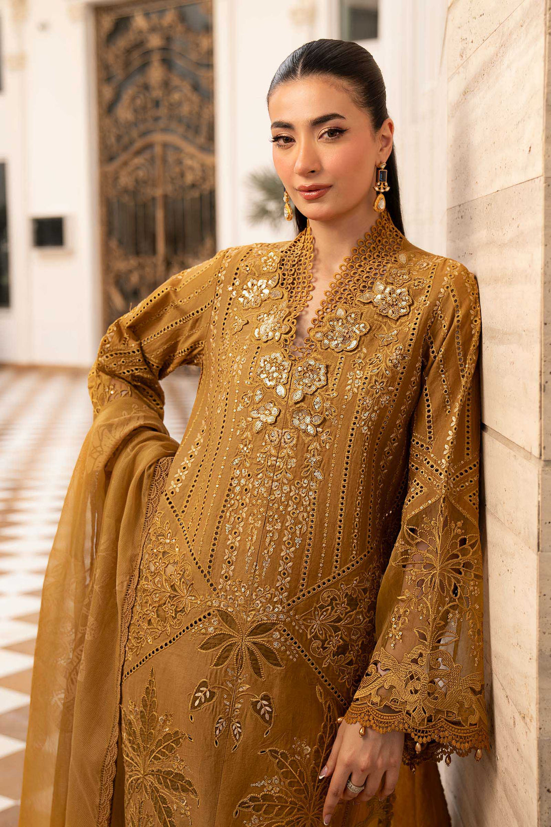 3 Piece Embroidered Lawn Suit