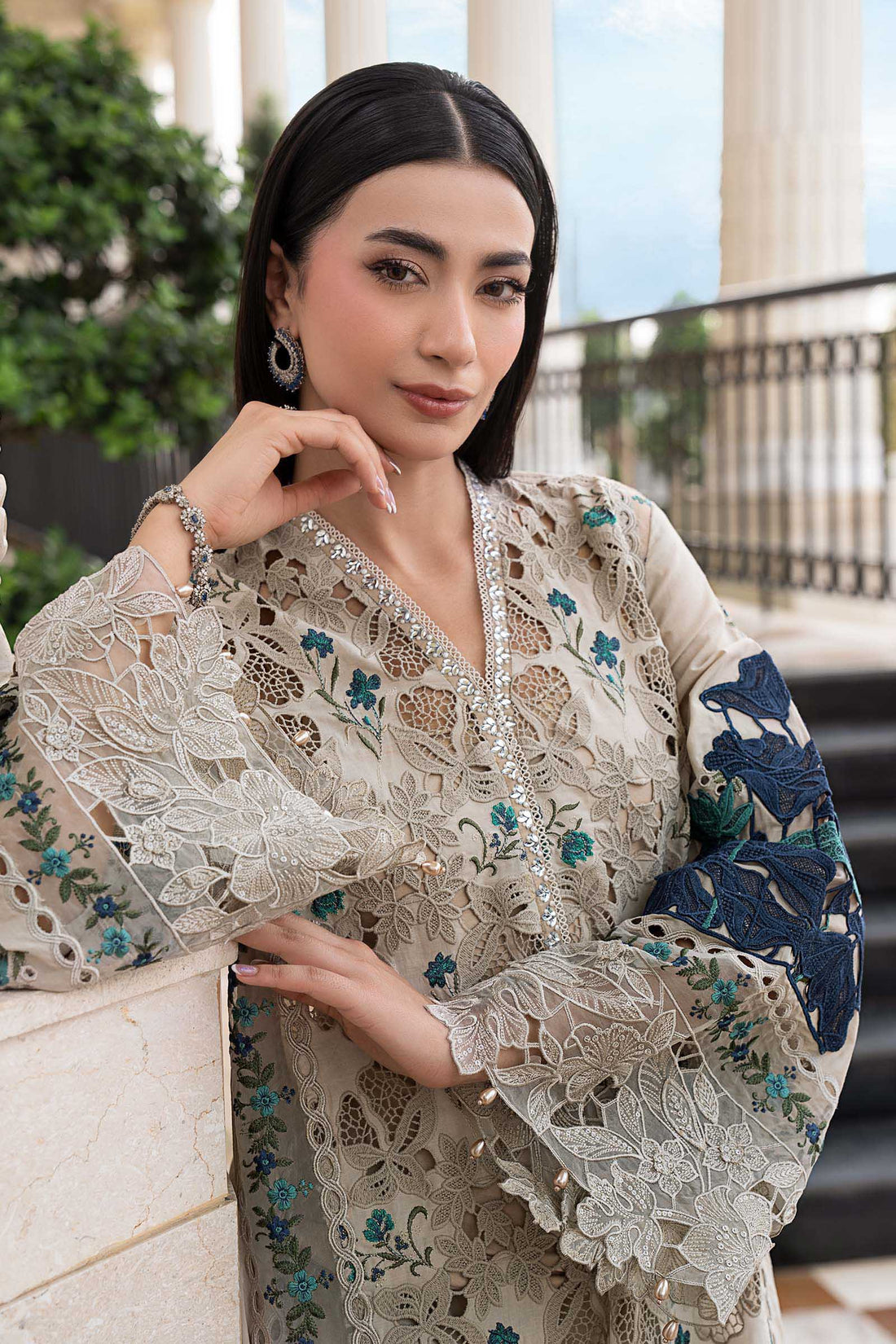 3 Piece Embroidered Lawn Suit