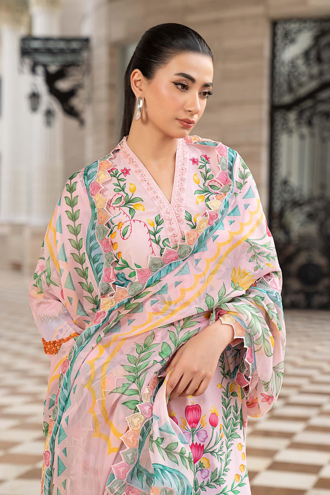3 Piece Embroidered Lawn Suit