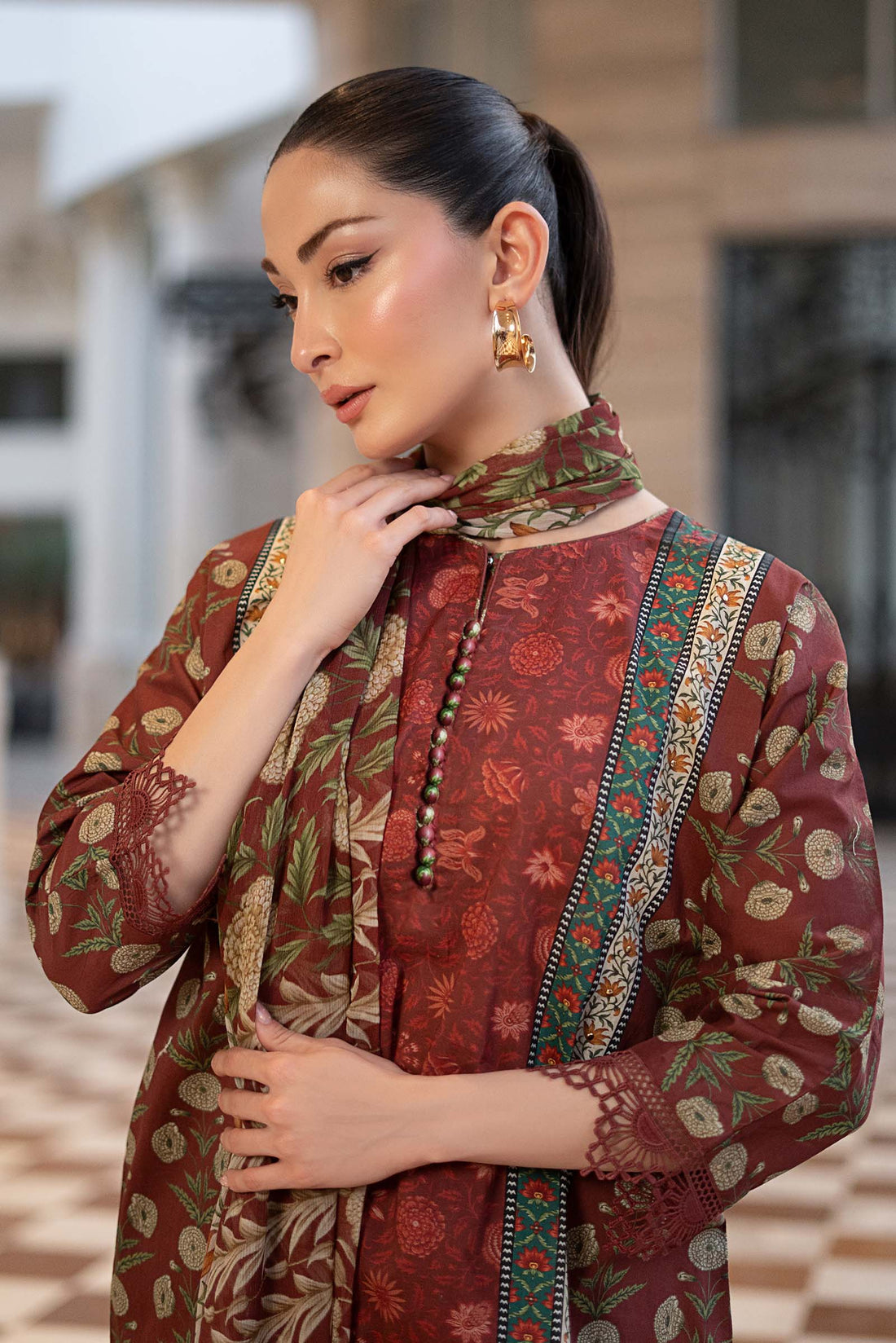 3 Piece Embroidered Lawn Suit