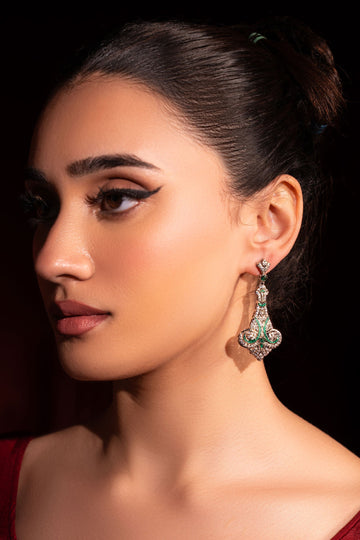 Veyra Earrings
