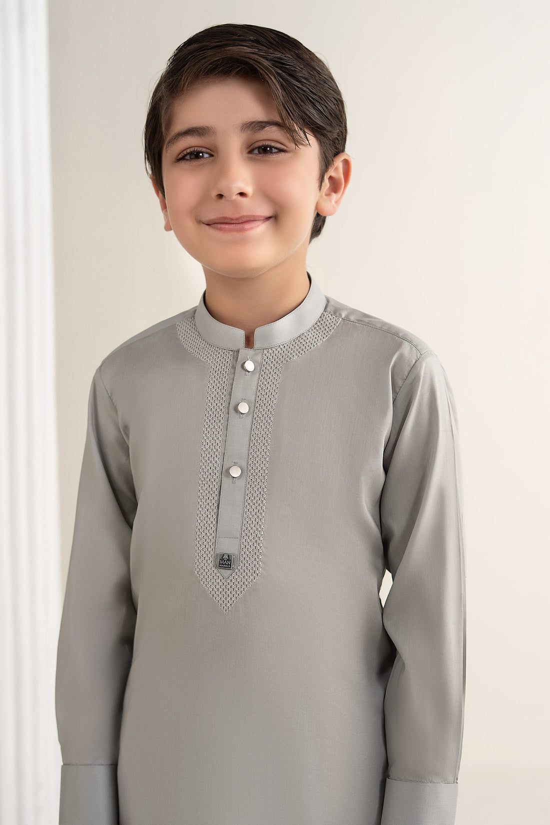 Embroidered Blended Kurta
